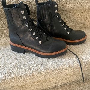 Nine West size 6.5 boots